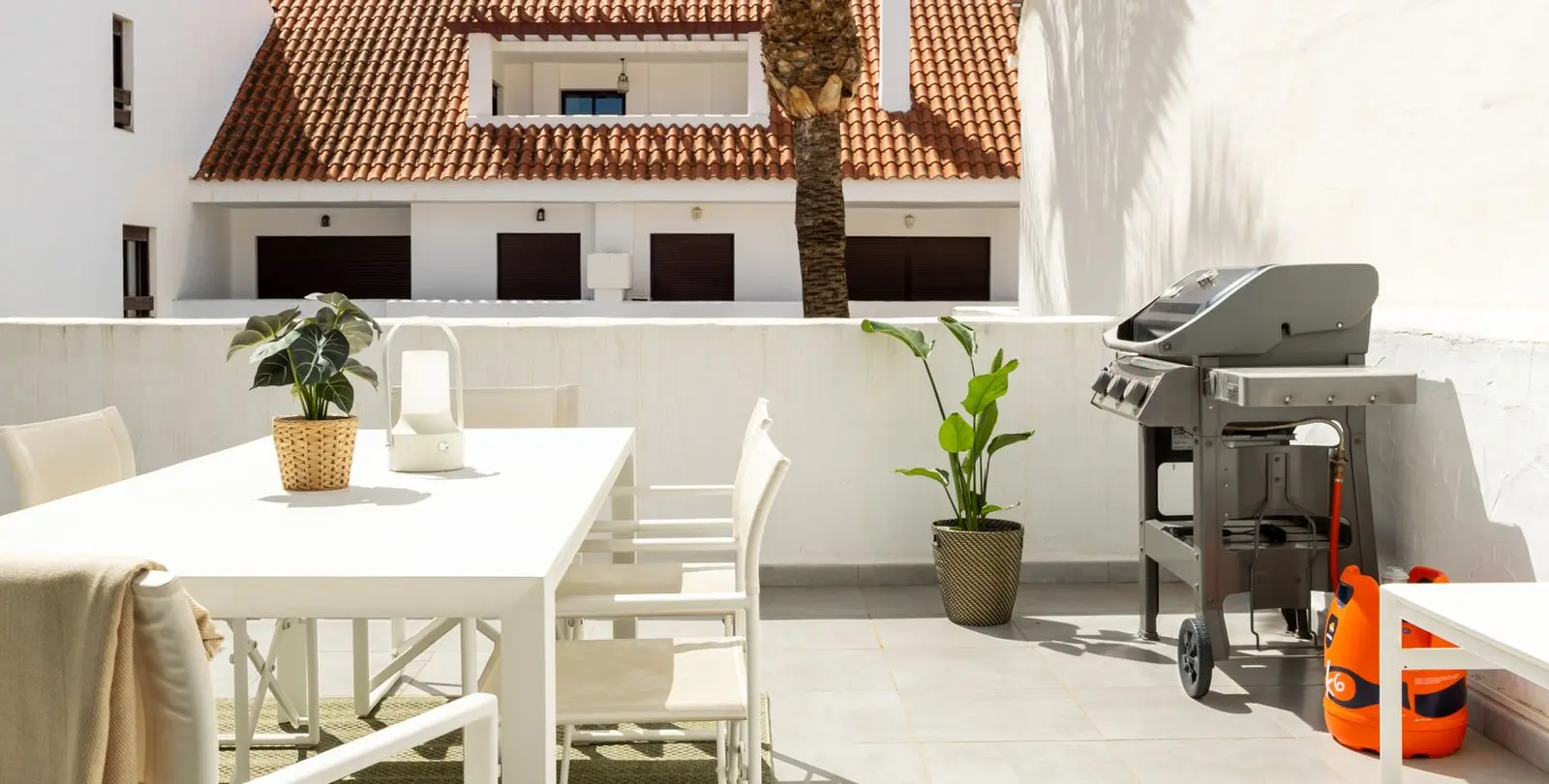 Venta de ático dúplex en Nueva Andalucía 18