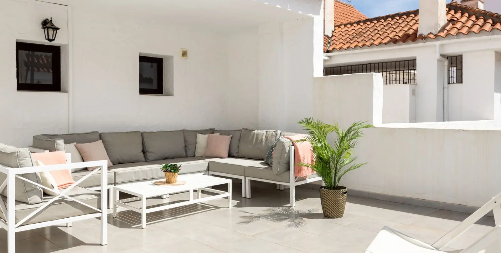 Venta de ático dúplex en Nueva Andalucía 22