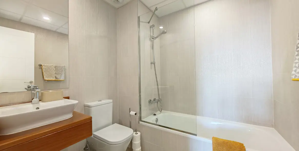 Sale of penthouse in Cabopino 18