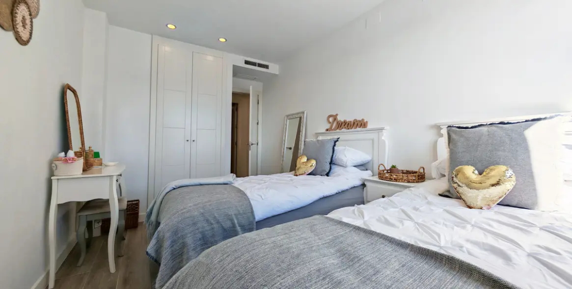 Sale of penthouse in Cabopino 20