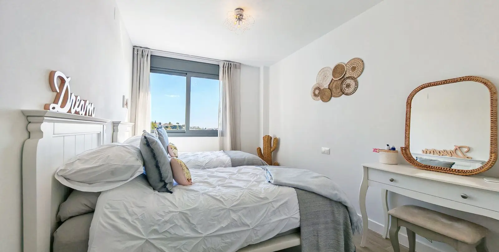Sale of penthouse in Cabopino 19