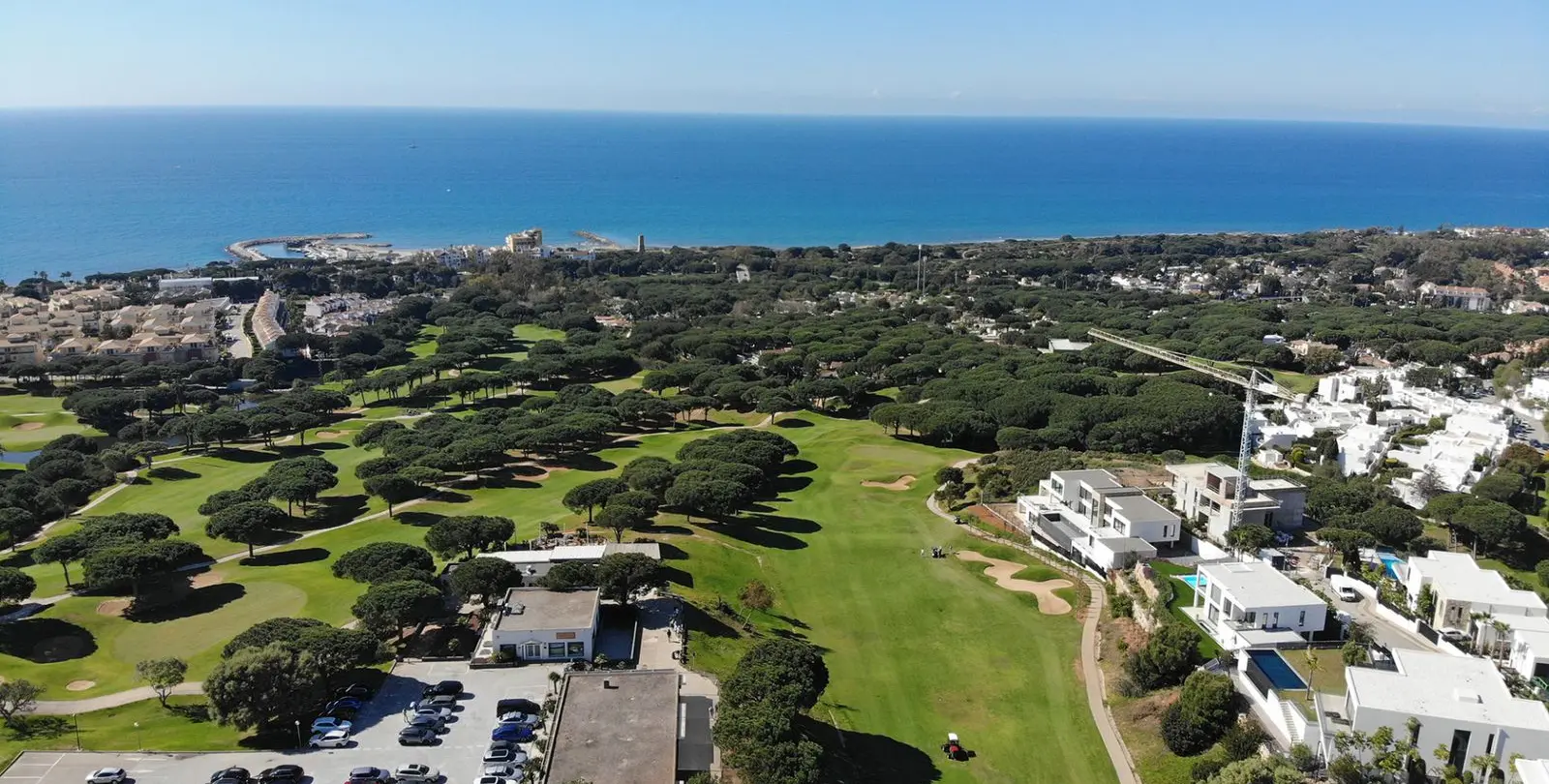 Sale of penthouse in Cabopino 26
