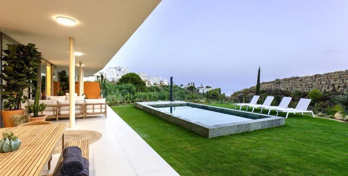 Venta de apartamento en planta baja en Higueron 1