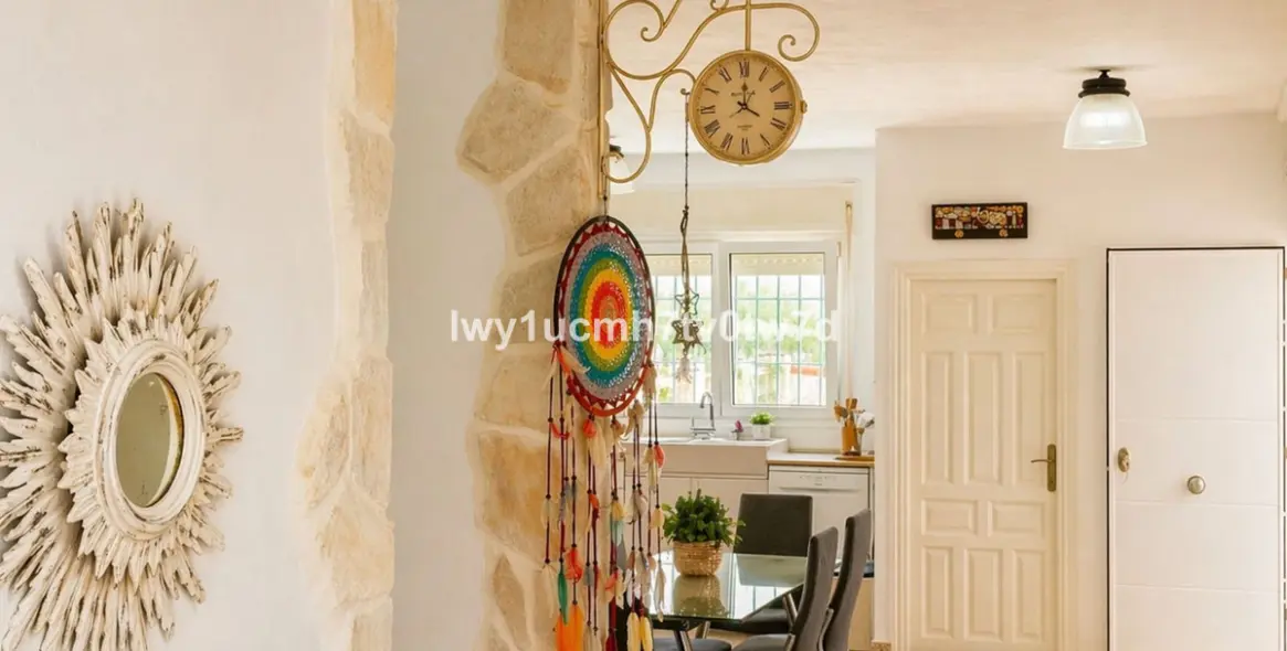 Sale of detached villa in Churriana 3