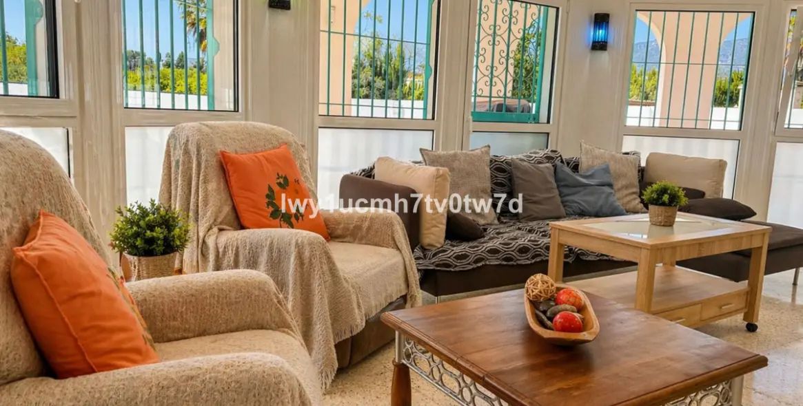 Sale of detached villa in Churriana 20