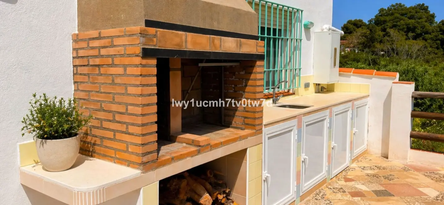 Venta de villa independiente en Churriana 4