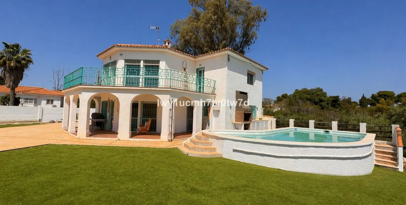 Venta de villa independiente en Churriana 7