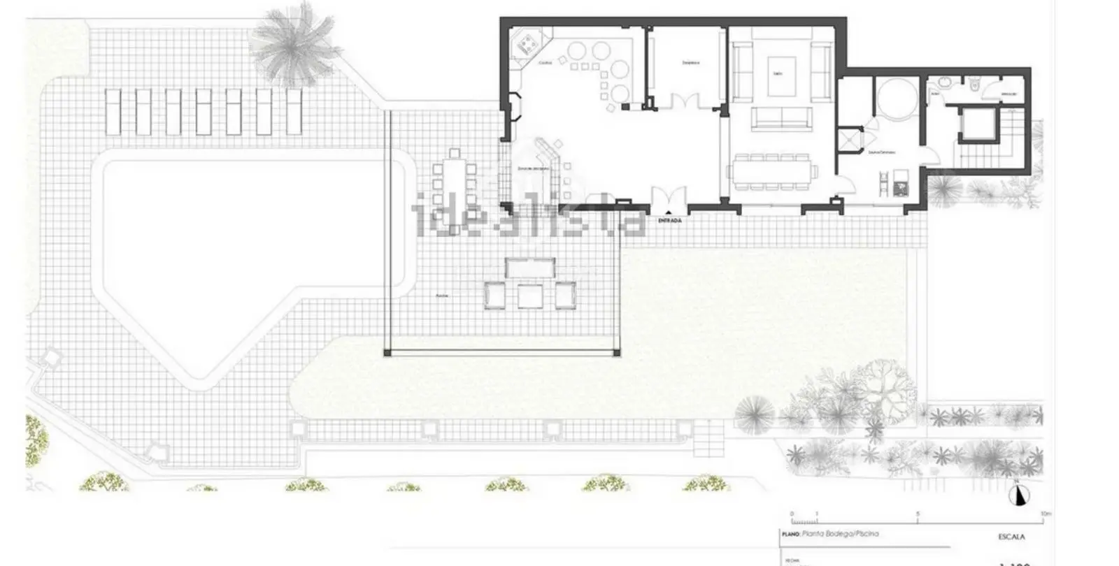Sale of detached villa in Estepona 36