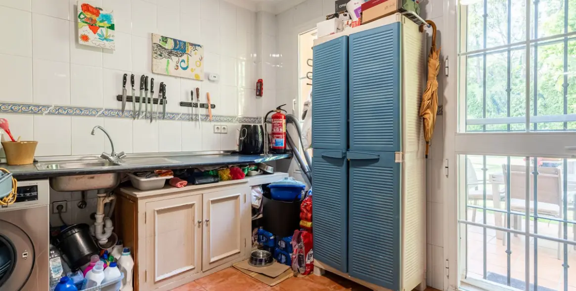 Venta de villa independiente en Nueva Andalucía 3