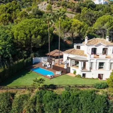 Продажа  отдельно стоящей виллы в La Zagaleta