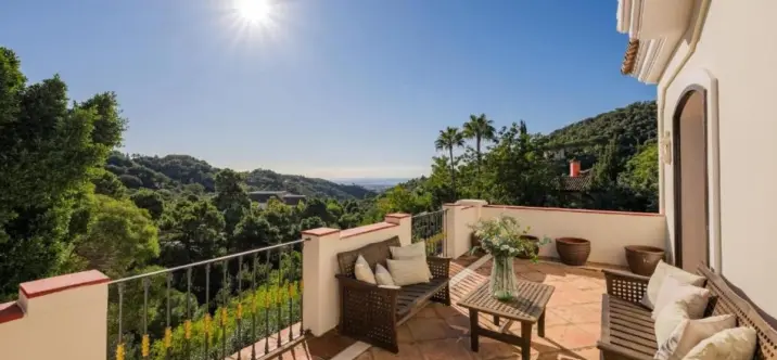 Продажа  отдельно стоящей виллы в La Zagaleta 3