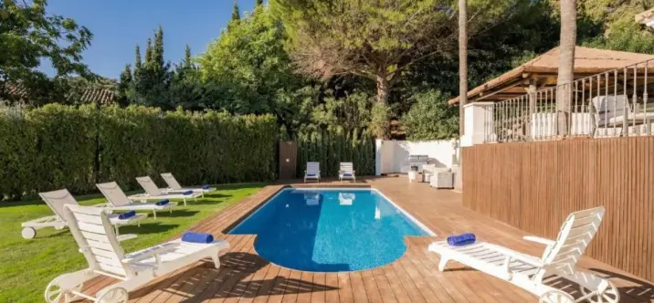 Продажа  отдельно стоящей виллы в La Zagaleta 4