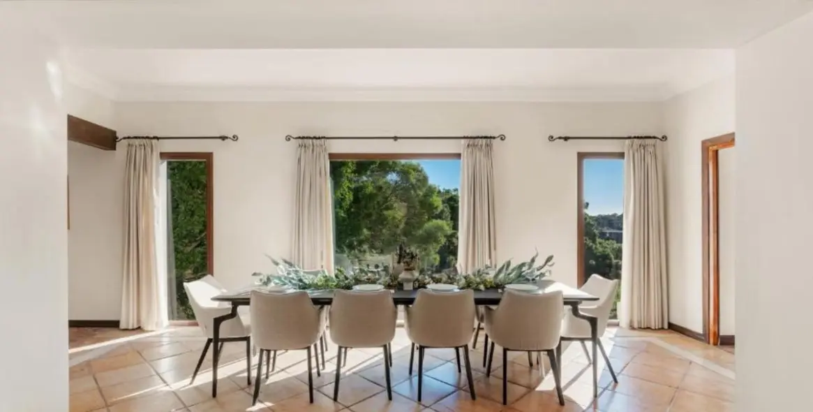 Продажа  отдельно стоящей виллы в La Zagaleta 8