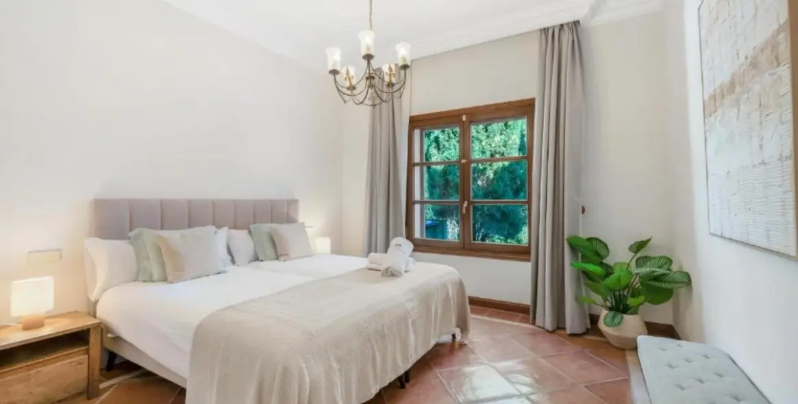 Продажа  отдельно стоящей виллы в La Zagaleta 27