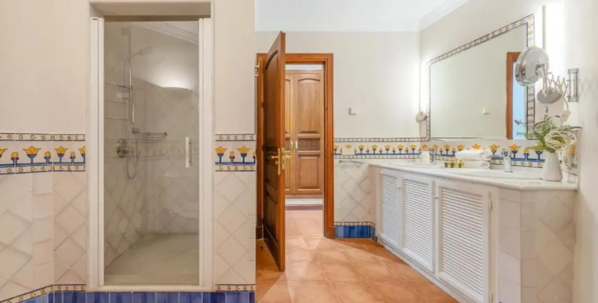 Продажа  отдельно стоящей виллы в La Zagaleta 34