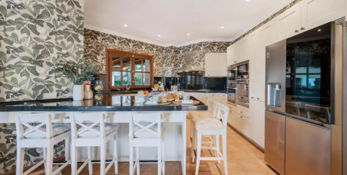 Продажа  отдельно стоящей виллы в La Zagaleta 36