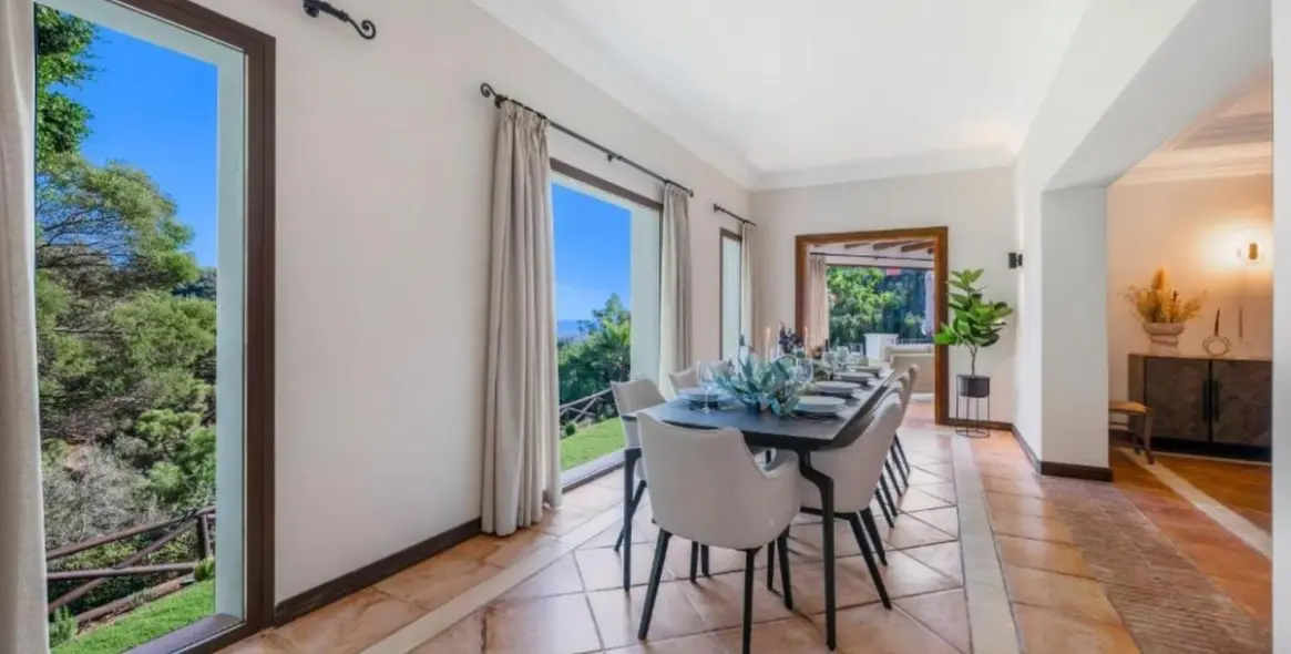 Продажа  отдельно стоящей виллы в La Zagaleta 46