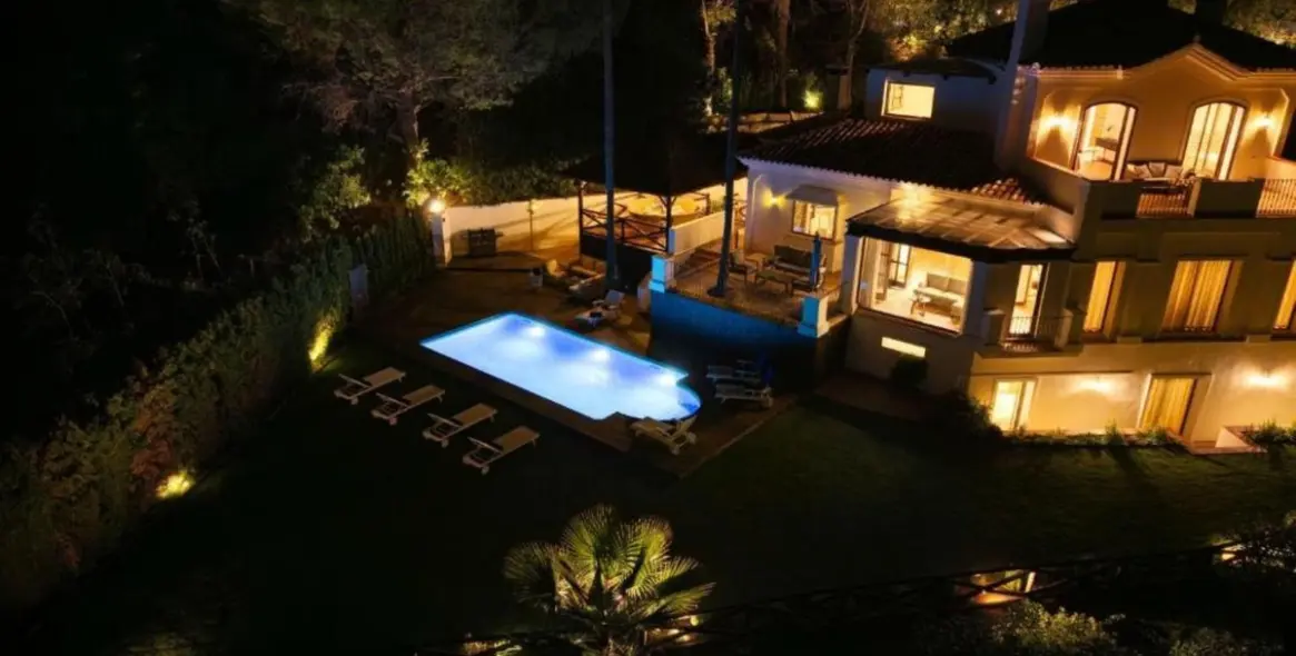 Продажа  отдельно стоящей виллы в La Zagaleta 50