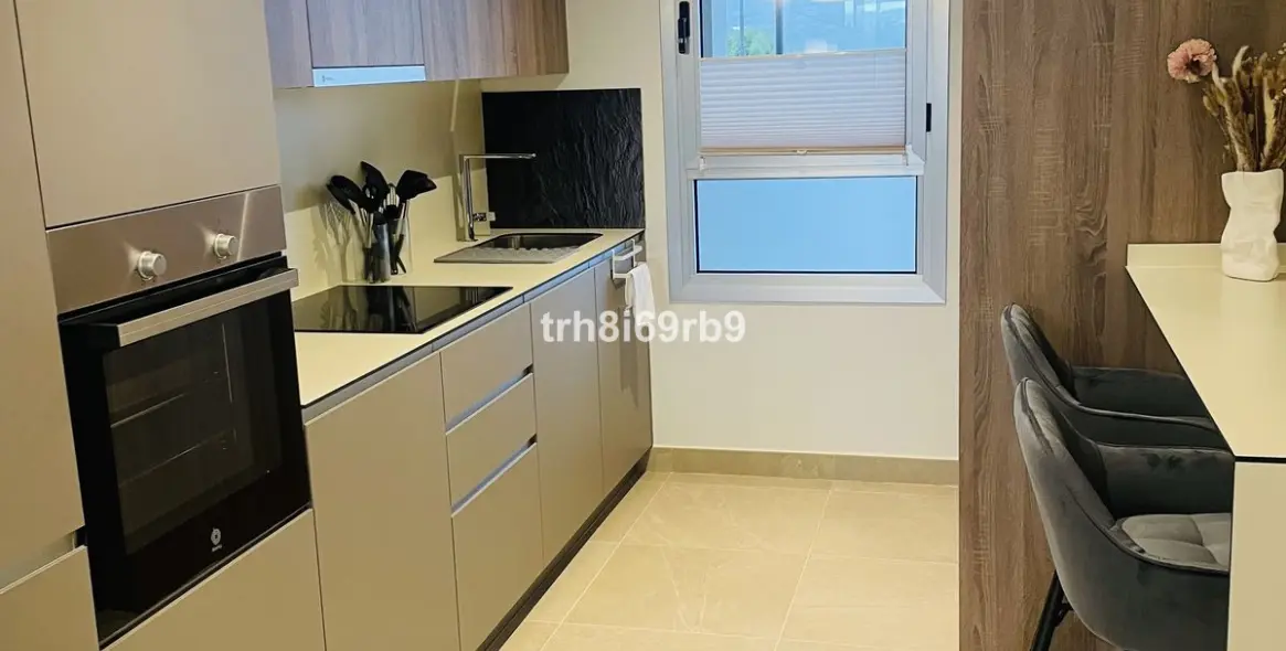 Short-term rent of ground floor apartment in Estepona 10