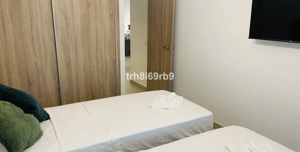 Short-term rent of ground floor apartment in Estepona 16