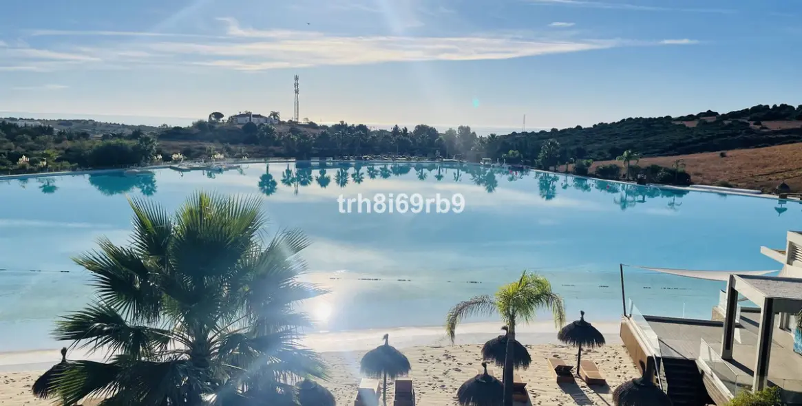 Short-term rent of ground floor apartment in Estepona 34