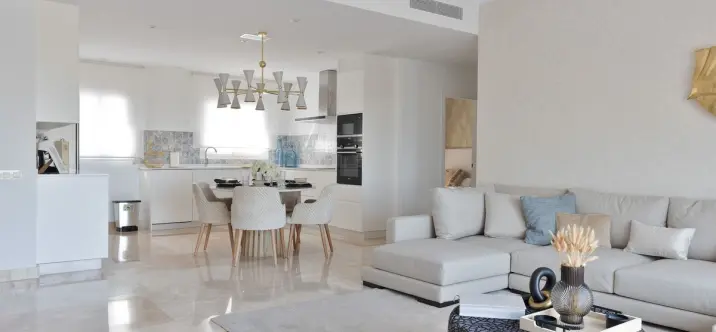 Long-term rent of penthouse duplex in El Paraiso 4