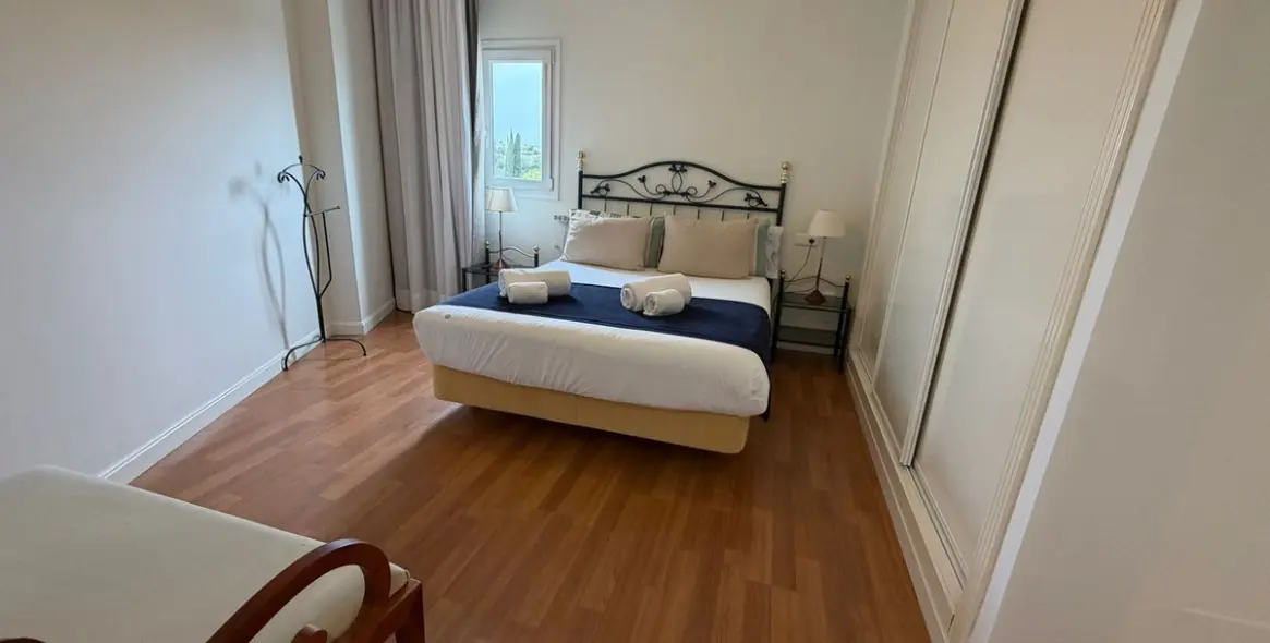 Long-term rent of ground floor apartment in Nueva Andalucía 12