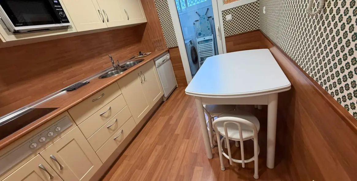 Long-term rent of ground floor apartment in Nueva Andalucía 16
