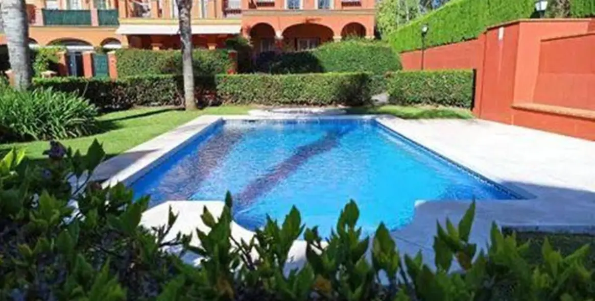 Long-term rent of semi-detached house in Guadalmina Alta 2