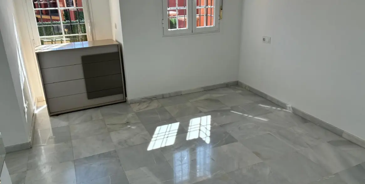 Long-term rent of semi-detached house in Guadalmina Alta 14