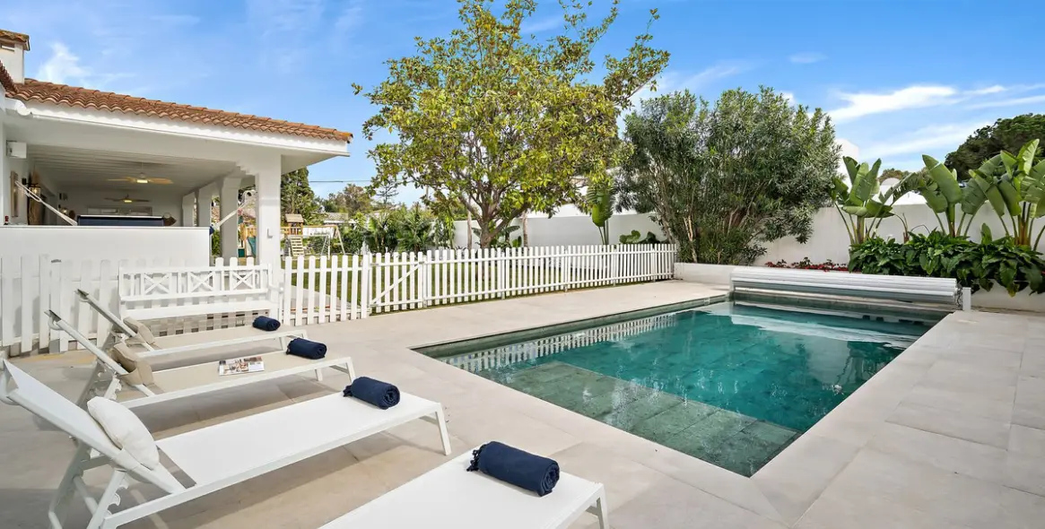 Краткосрочная аренда  отдельно стоящей виллы в Cortijo Blanco 2