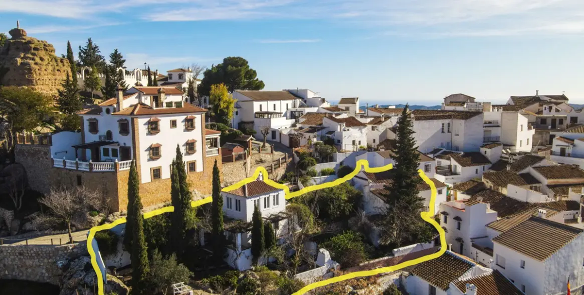 Продажа таунхауса в Comares 2