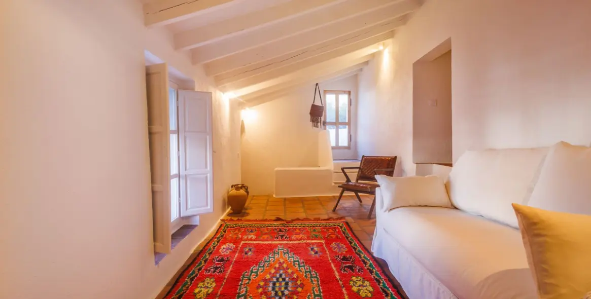 Продажа таунхауса в Comares 20