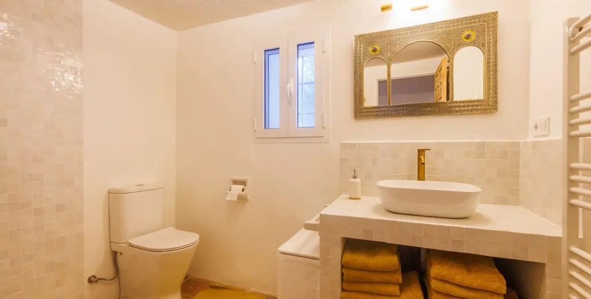 Продажа таунхауса в Comares 24