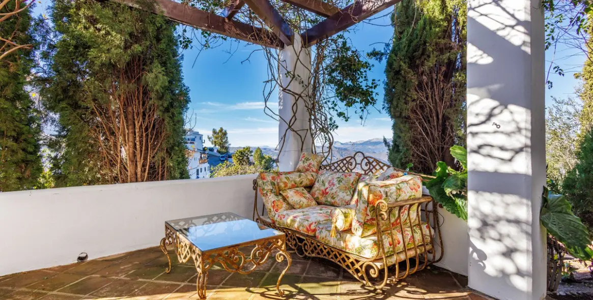 Продажа таунхауса в Comares 29