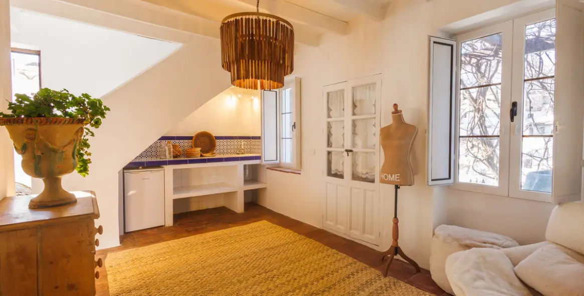 Продажа таунхауса в Comares 35