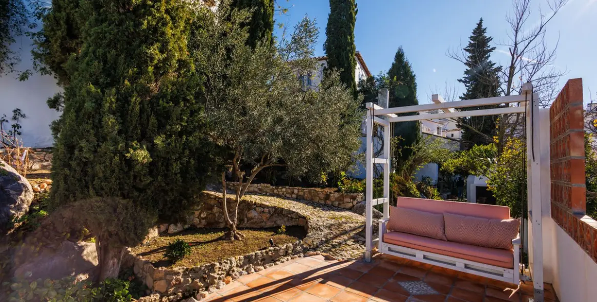 Продажа таунхауса в Comares 44