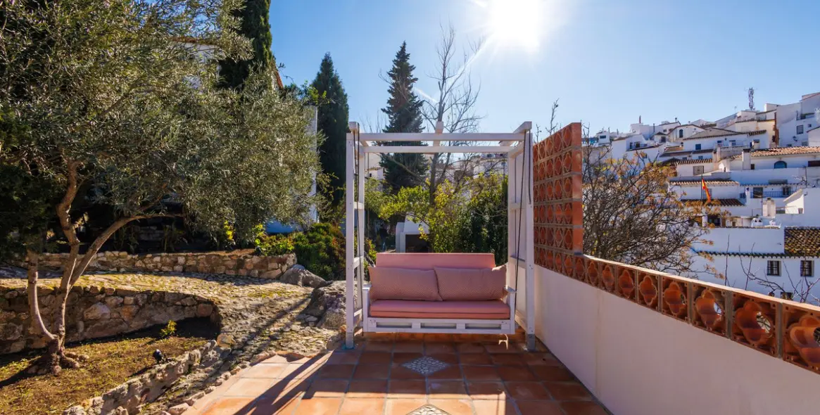 Продажа таунхауса в Comares 45