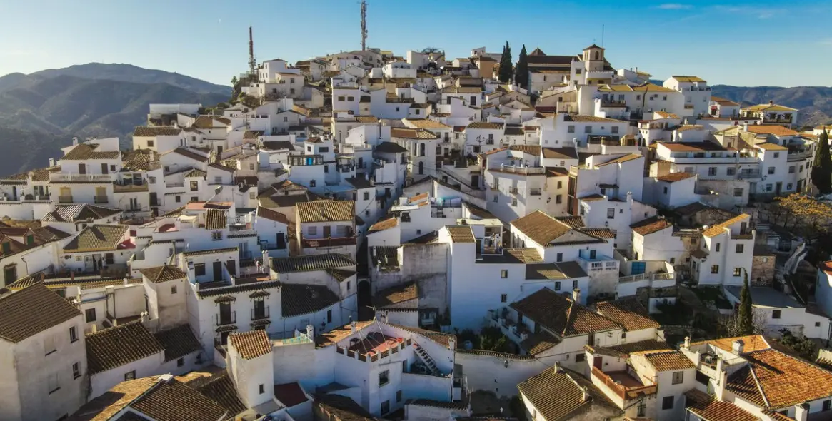 Продажа таунхауса в Comares 58