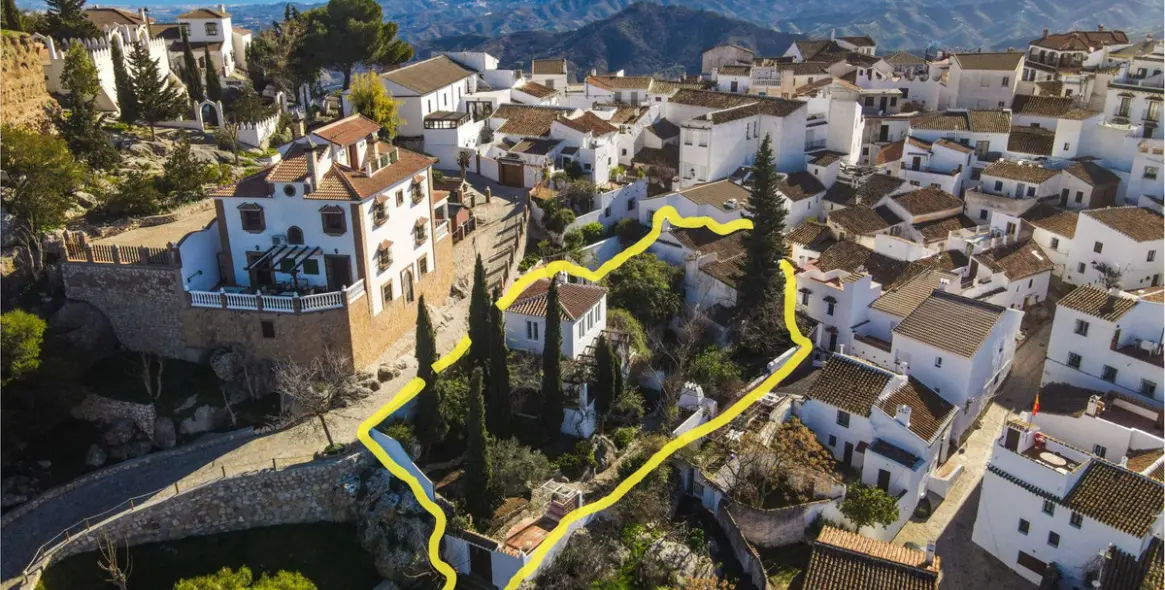 Продажа таунхауса в Comares 61