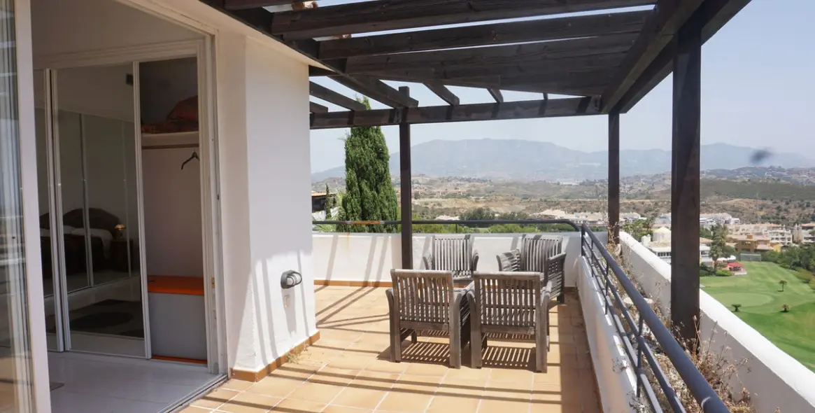 Продажа пентхауса в Miraflores 2