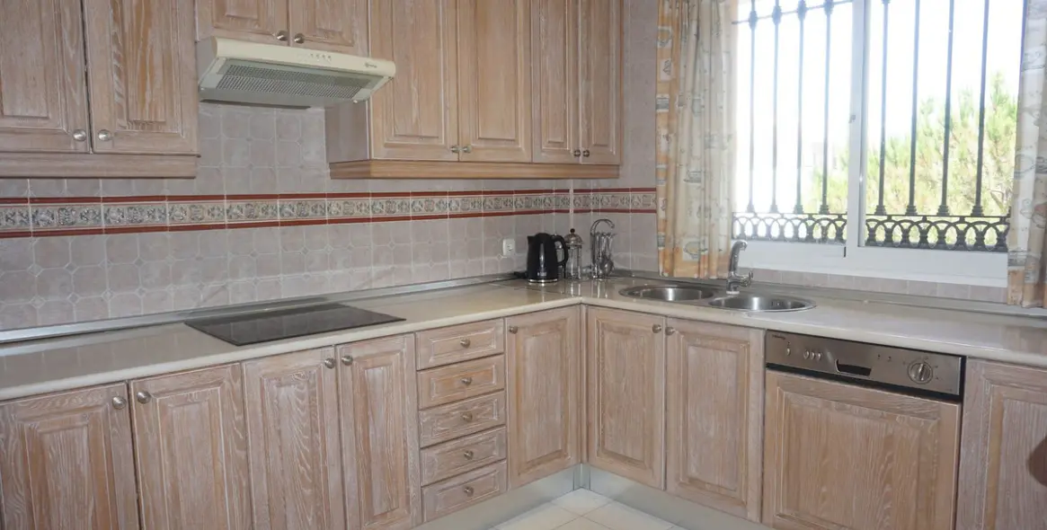 Продажа пентхауса в Miraflores 6