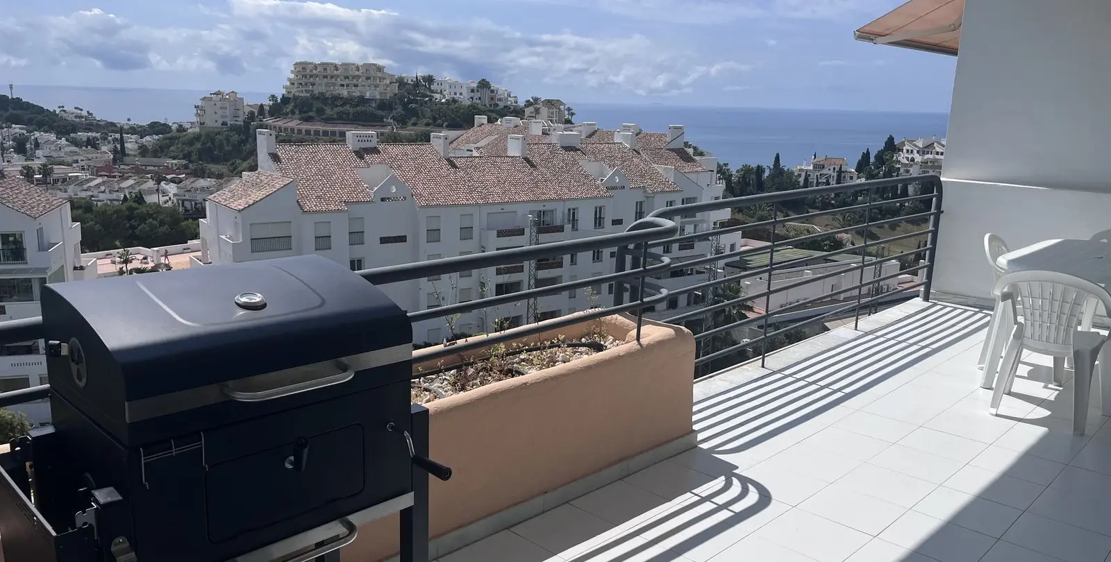Продажа двухуровневого пентхауса в Mijas Costa 30