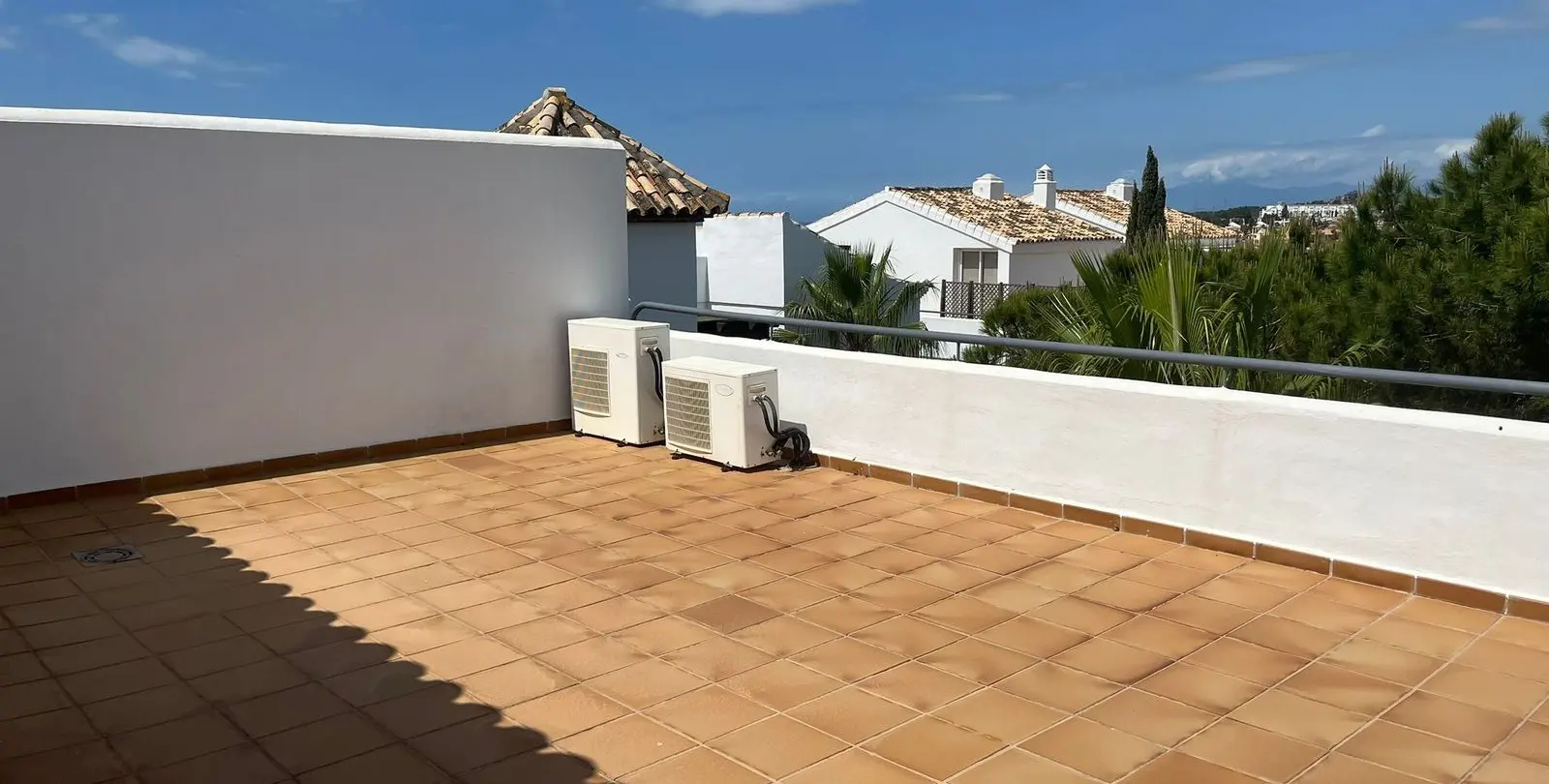 Продажа двухуровневого пентхауса в Mijas Costa 49