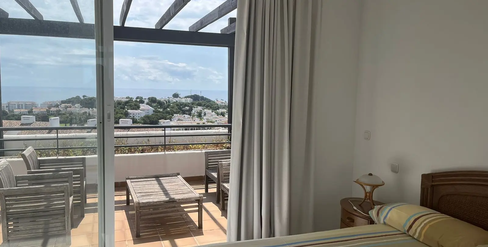 Продажа двухуровневого пентхауса в Mijas Costa 55