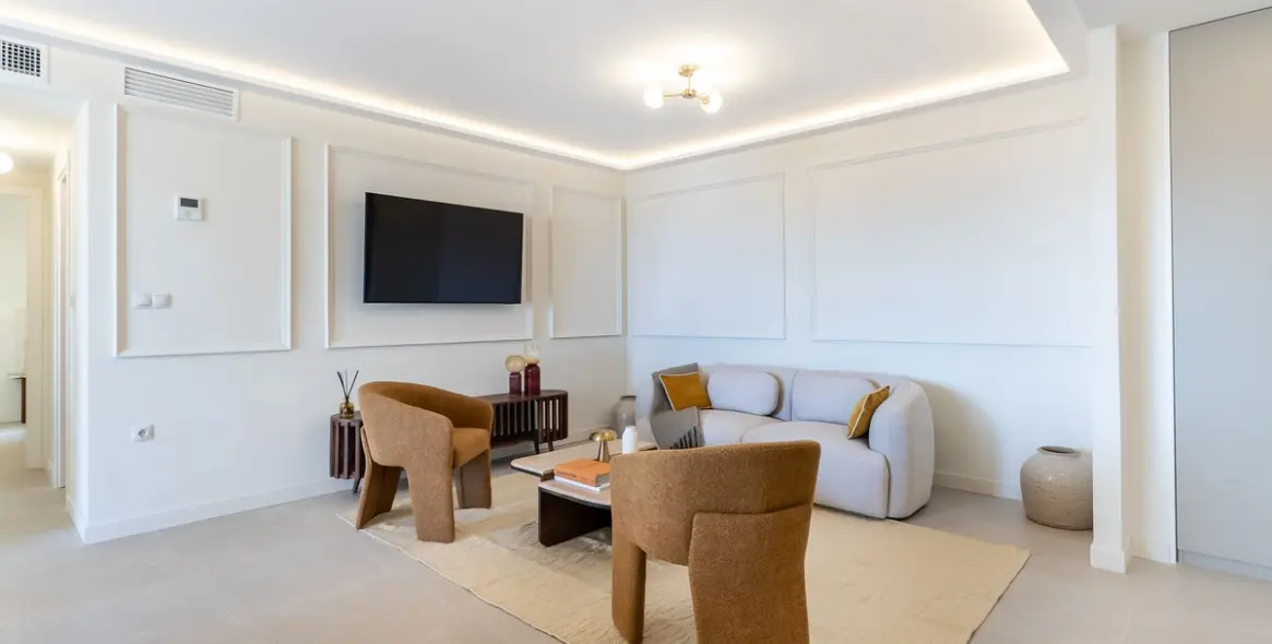 Продажа апартаментов на среднем этаже в Las Chapas 5