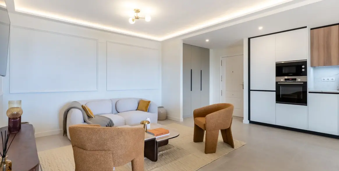 Продажа апартаментов на среднем этаже в Las Chapas 6