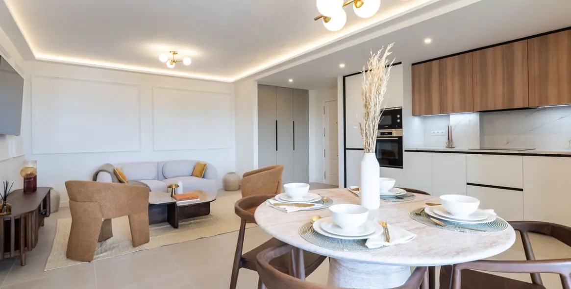 Продажа апартаментов на среднем этаже в Las Chapas 8