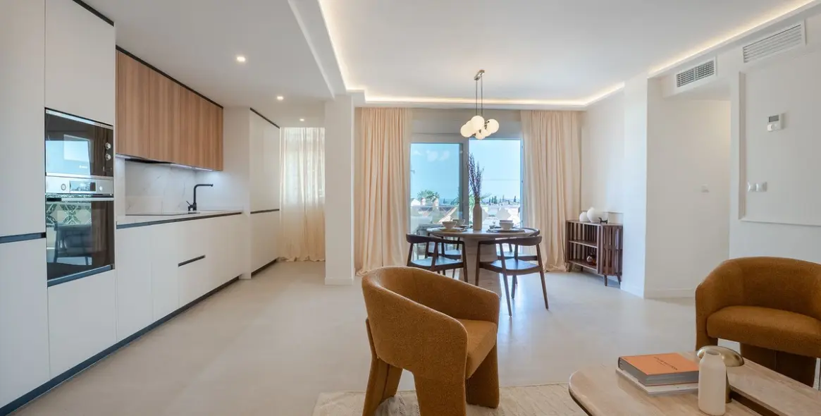 Продажа апартаментов на среднем этаже в Las Chapas 10