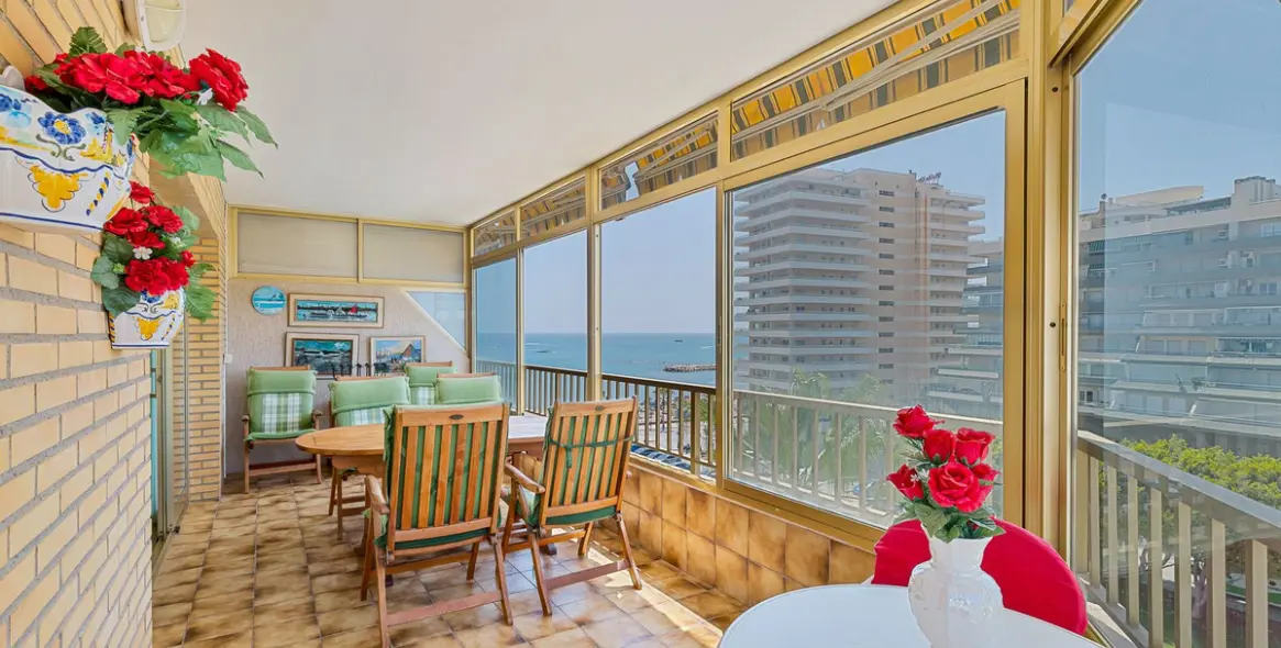 Продажа апартаментов на среднем этаже в Fuengirola 2